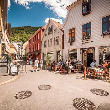 Dinbnb I 300m To Bryggen & Floien I Renovated 2023 Bergen